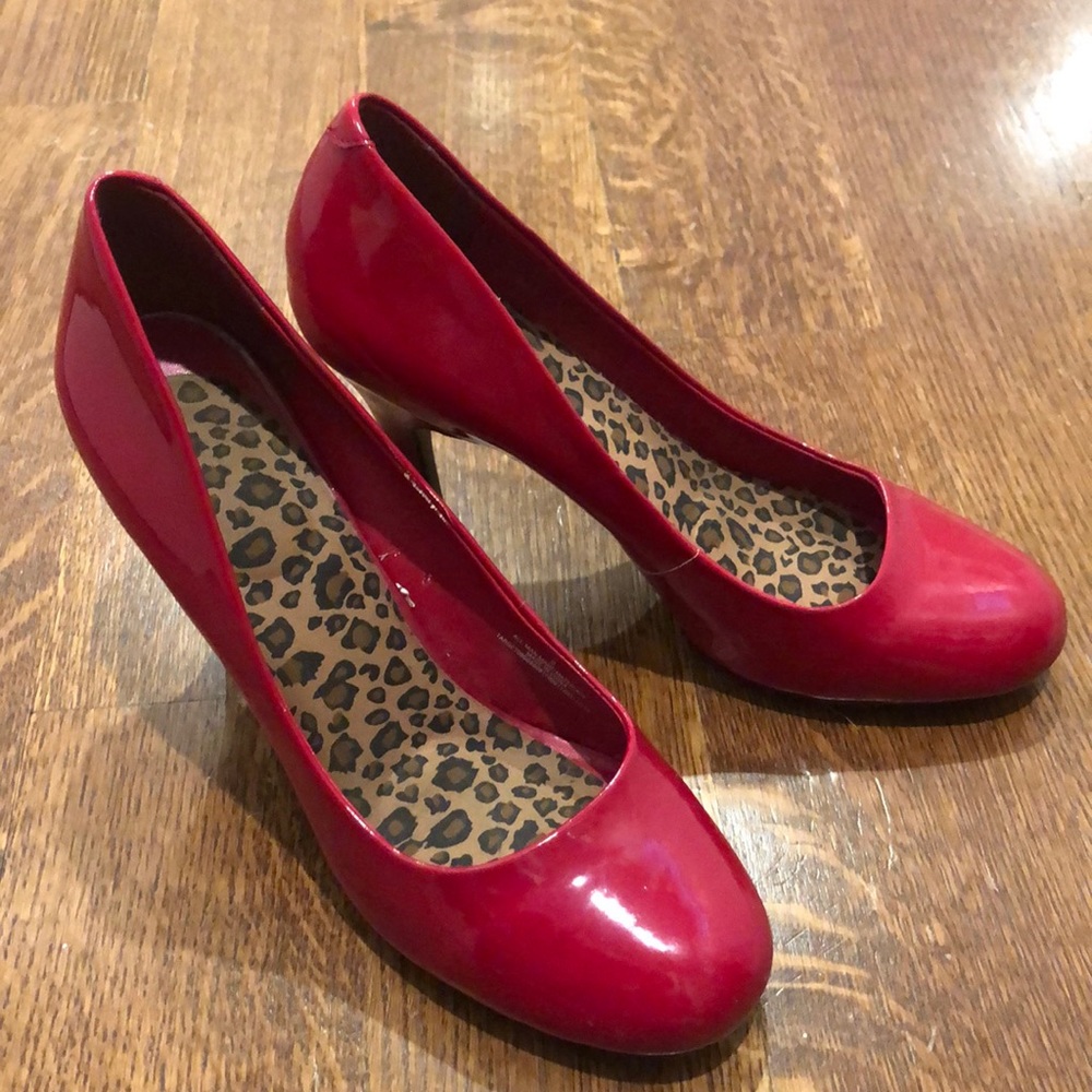 Size 9 Red Heels